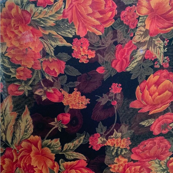 Vintage Reversible Black Floral 1990’s Slit Skirt - Picture 4 of 5